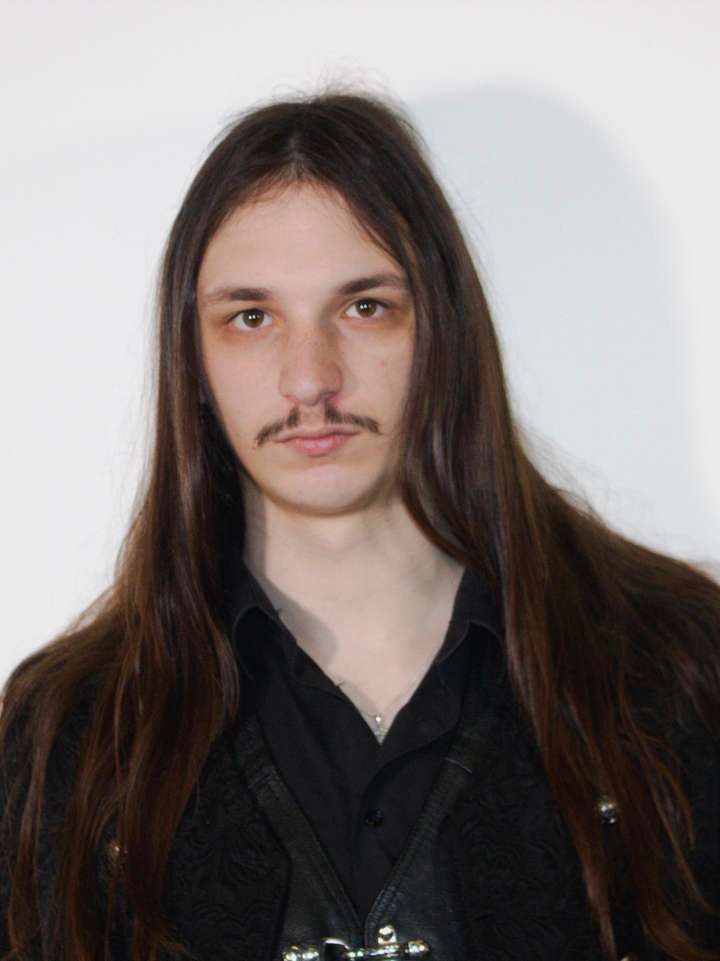 A man seen from the front